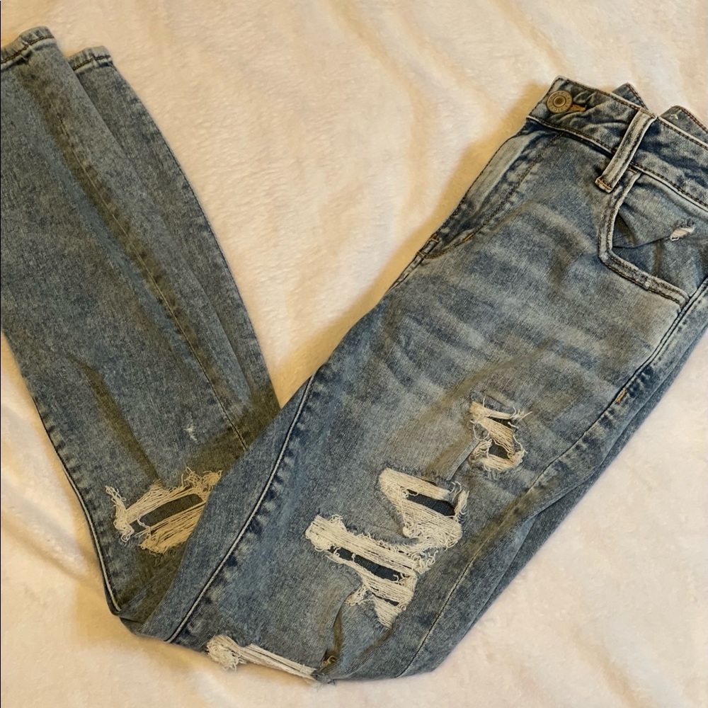 American Eagle High Rise Super Stretch distressed skinny jeans